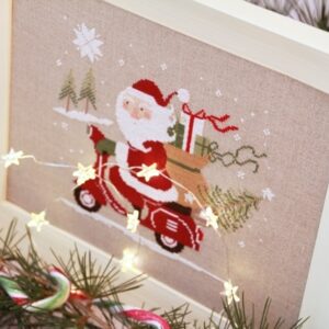 MC22 - Santa on a Vespa